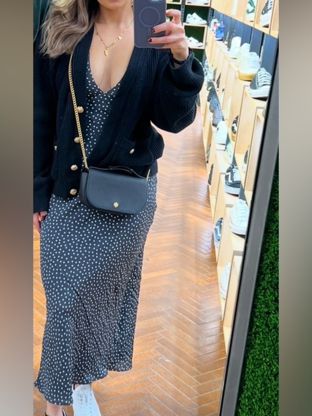 Black Polka Dot V-Neck Sleeveless Maxi Dress - Picture 4 of 4